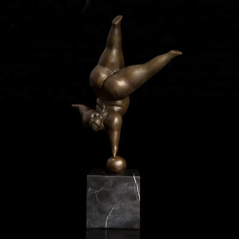 Indoor crafts decoration Bronze statue of a fat nude woman by Fernando Botero