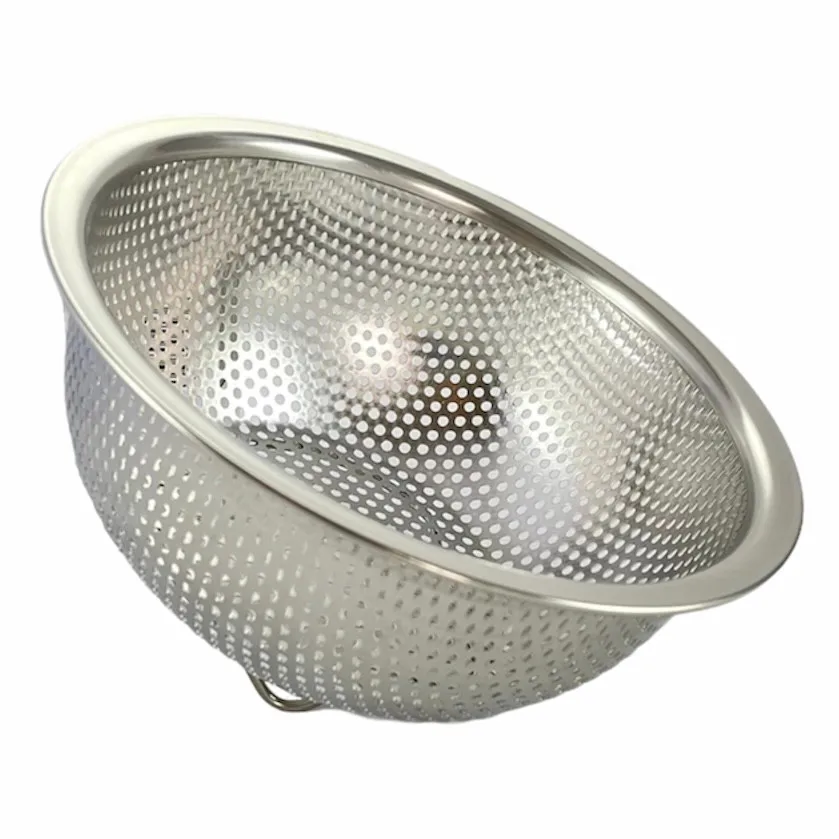 18/8 Stainless Steel Perforated Berry Bowl Colander Fruit Colander