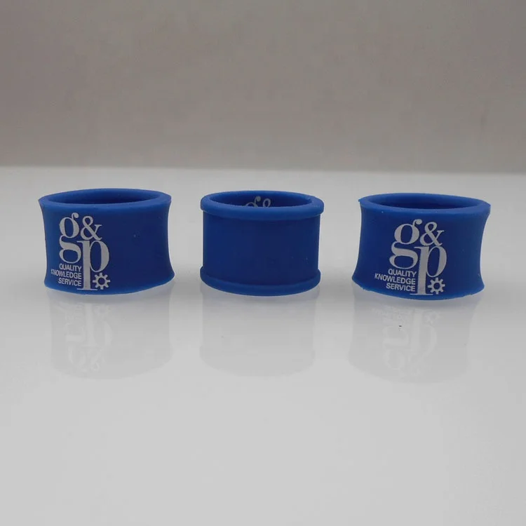 Экологичное износостойкое мягкое эластичное Силиконовое резиновое кольцо на палец OEM рельефное гравированное с принтом