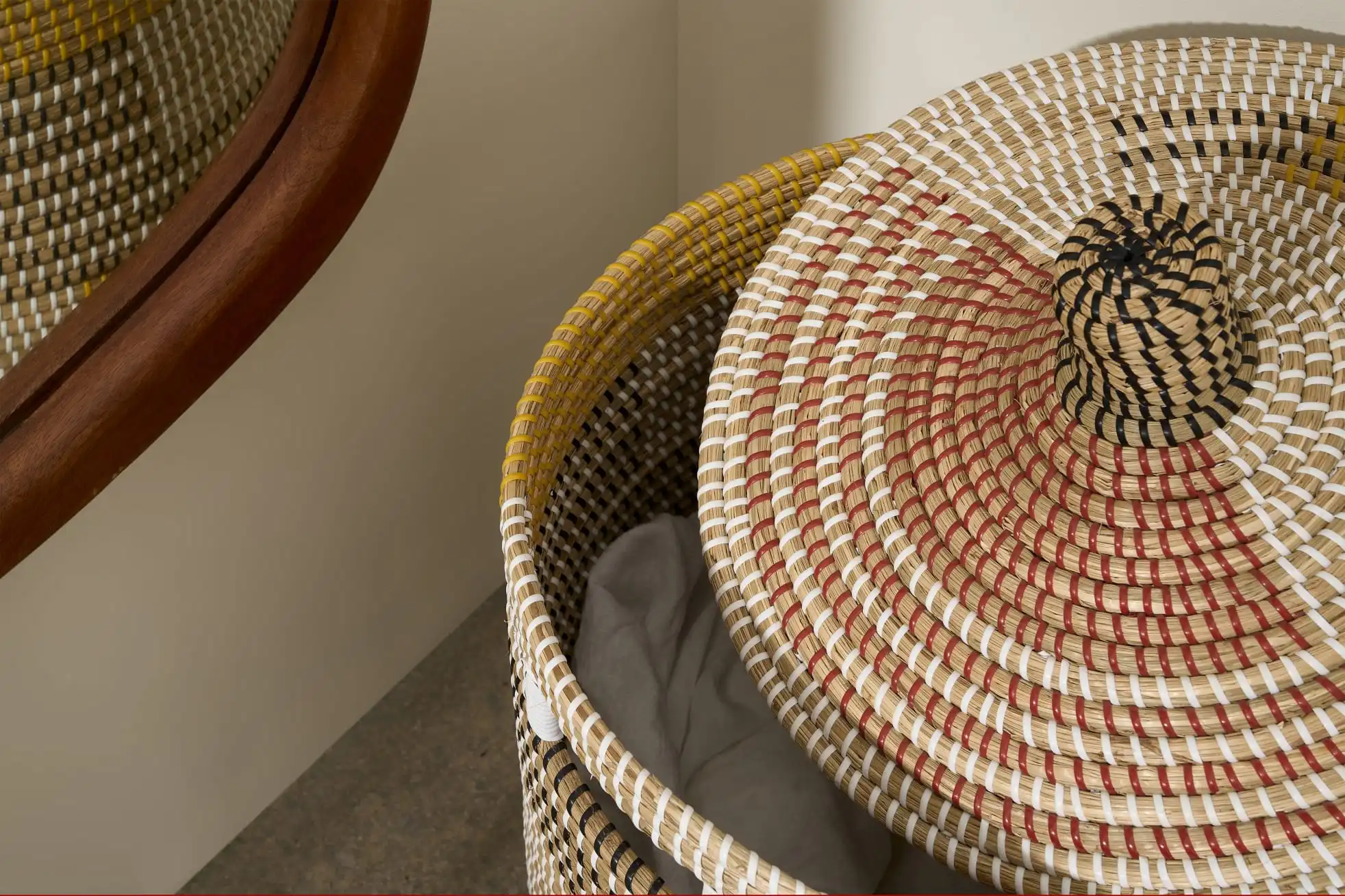 Hot Sale Multi Natural Seagrass Laundry Basket Customized Color Hot deals Seagrass Hamper With Lid Wholesale