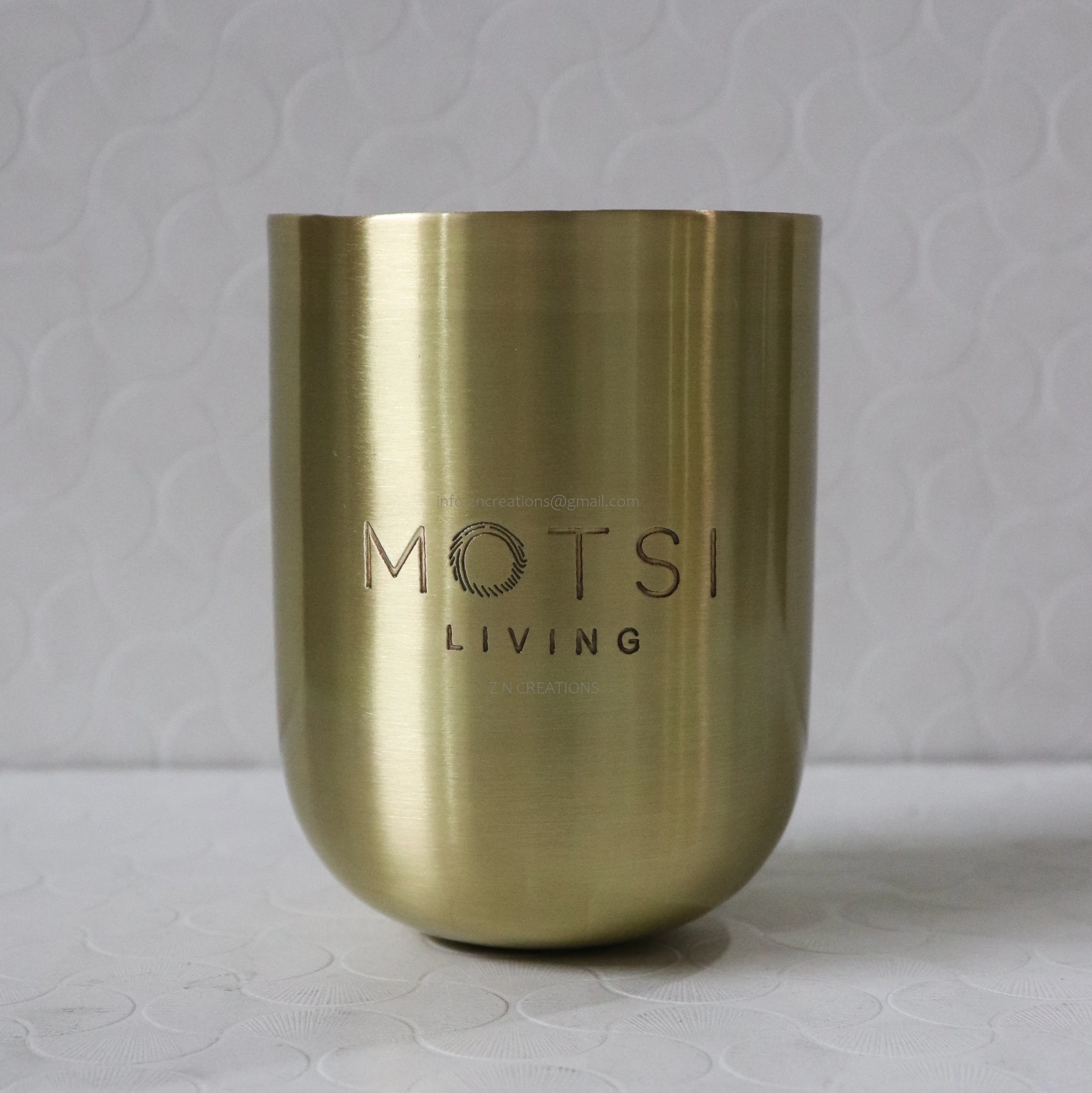 2021 New Designs Custom Brass Gold Candle Jar Empty Candle Jars for Candle Making Luxury Vessels Tin Containers with Lid