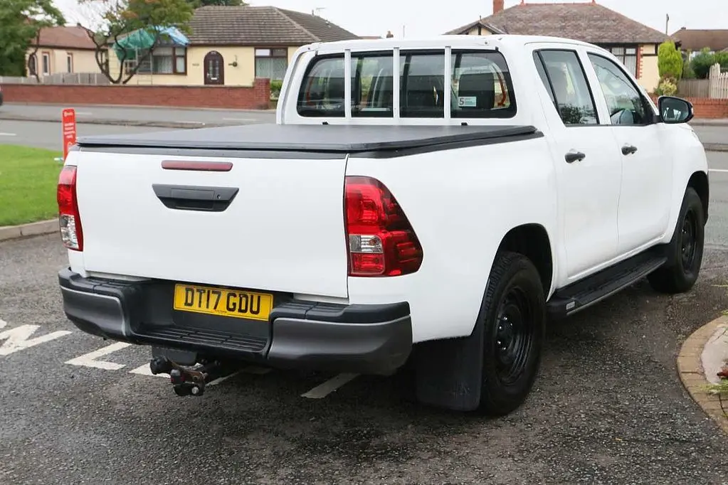 hilux5.jpg