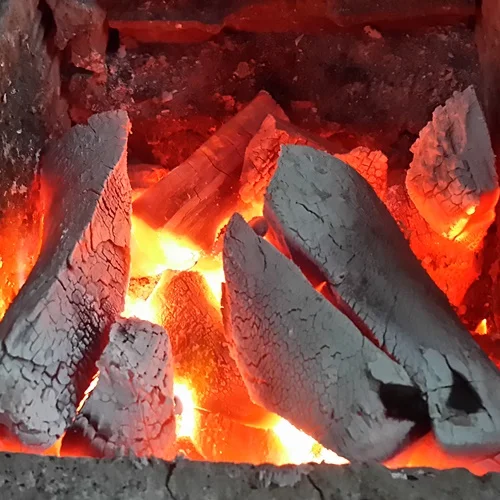 Заводской уголь из скорлупы кокоса/Твердый древесный