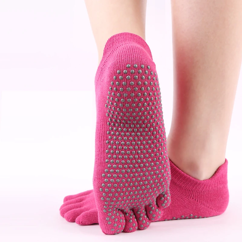 Factory wholesale cheap hot spring gel open toe yoga five finger socks trampoline socks