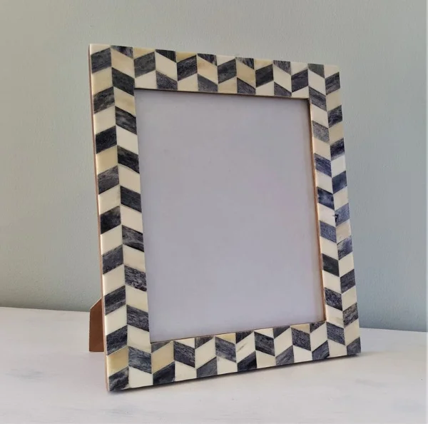 Bone Inlay Decorative Wood Frame Photo Frame with Intricate Bone Inlay Design