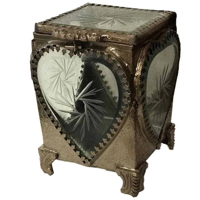 
Handmade Decorated Best Quality Indian Vintage Stylish Brass And Glass Made Home Decorated Storage Jewelry Box 