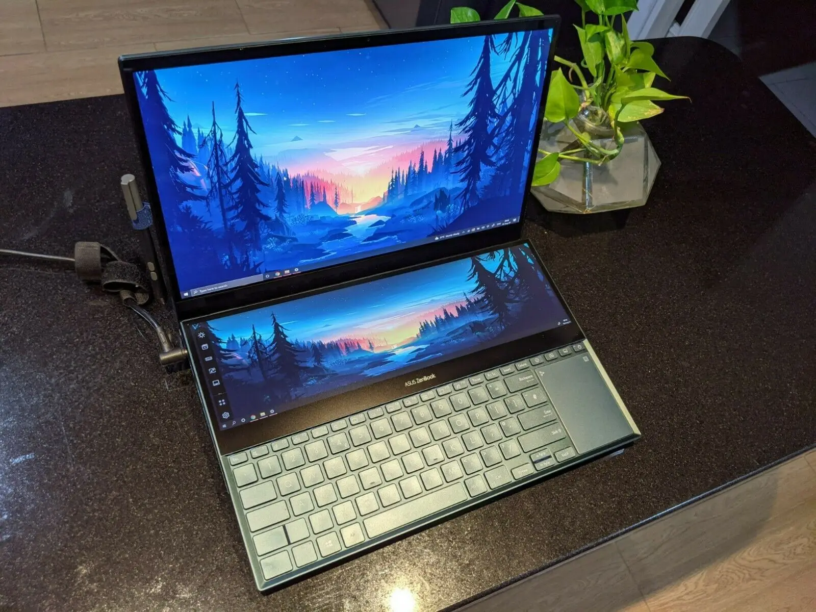 New Sealed for ASUS ZenBook Pro Duo UX581 Laptop 15.6 4K UHD NanoEdge Touch Display Intel Core i9-10980HK 32GB RAM 1TB SSD