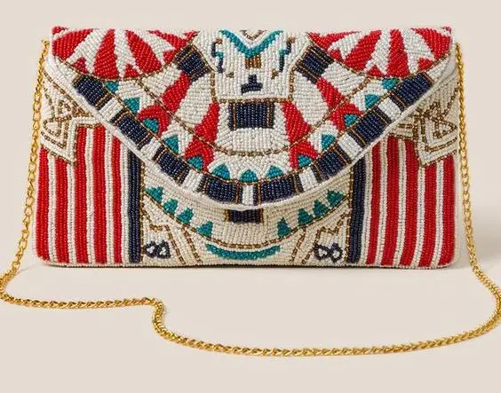 latest trendy 2021 Women Clutch for party, vacations, gifts