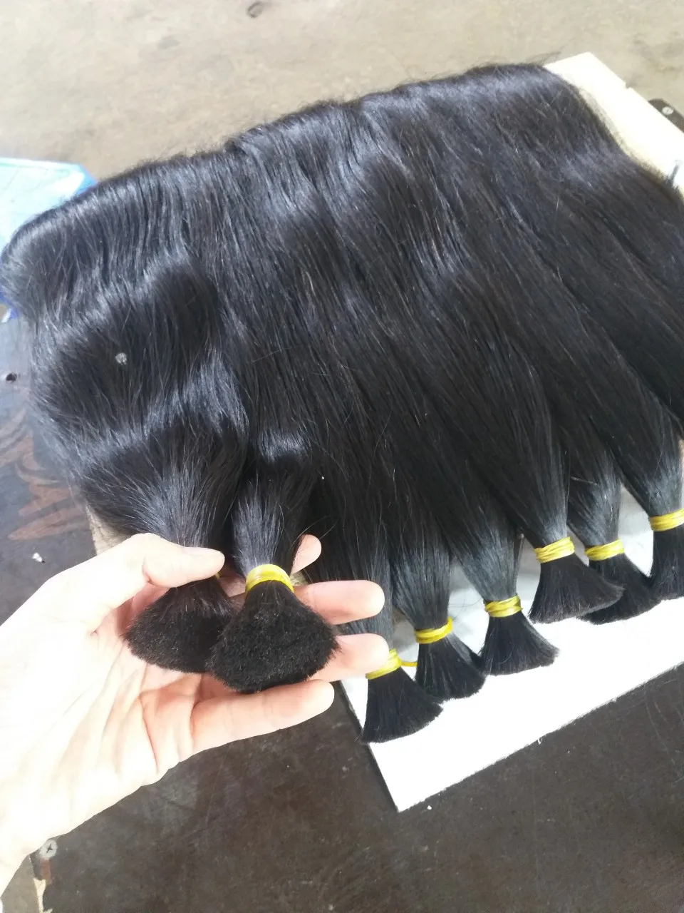 Hot Selling Cheap Raw Unprocessed Hair 100% Natural Human Hair High Quality Very Smooth & Soft
