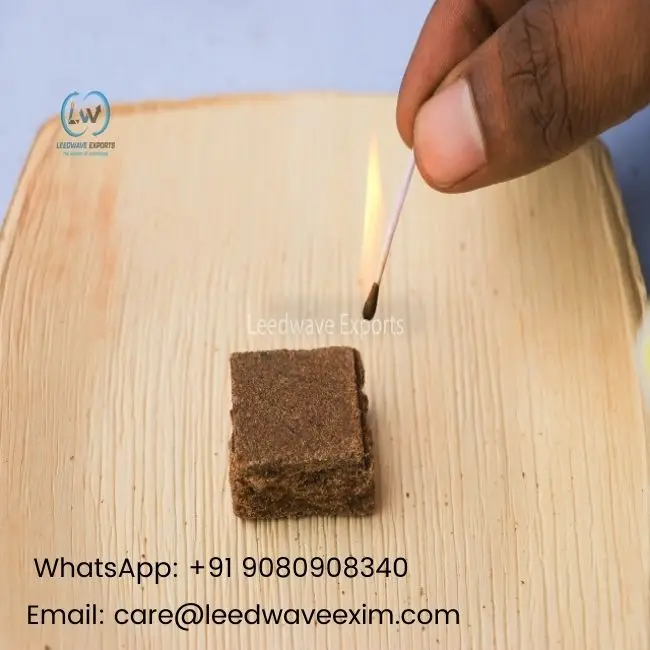 
Indian Market Wood Sawdust and Paraffin Wax Square Block Fire Starters in Direct Factory Price 