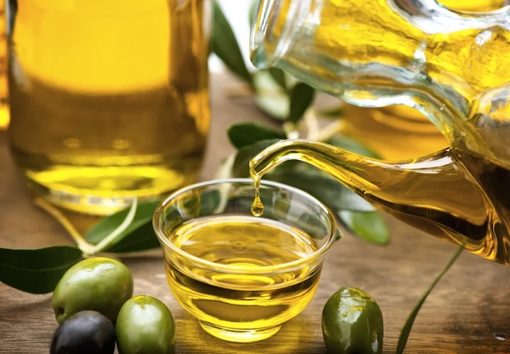 Olive-Oil-Photo.jpg