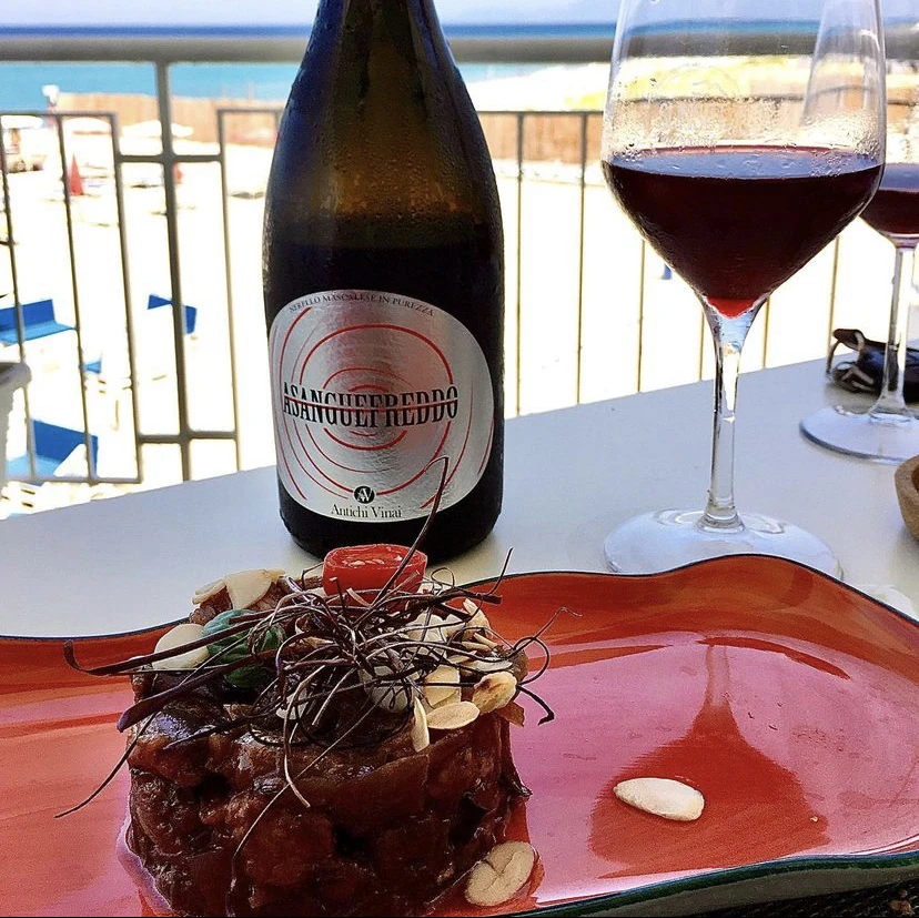 Fresh Sicilian Dry Red Wine - Asanguefreddo IGT Sicilia 12 5% 75 cl Etna Table Nerello Mascalese to drink