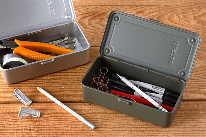 Простой стальной пенал для школ и офисов