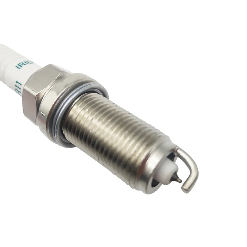 Hot Products Factory direct sales auto Spark Plug SK16HR11 OE 90919-01233 For To-yota SEQUOIA (_K6_) To-yota SIENNA (_L3_)