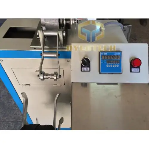 Long chain zipper winding machine