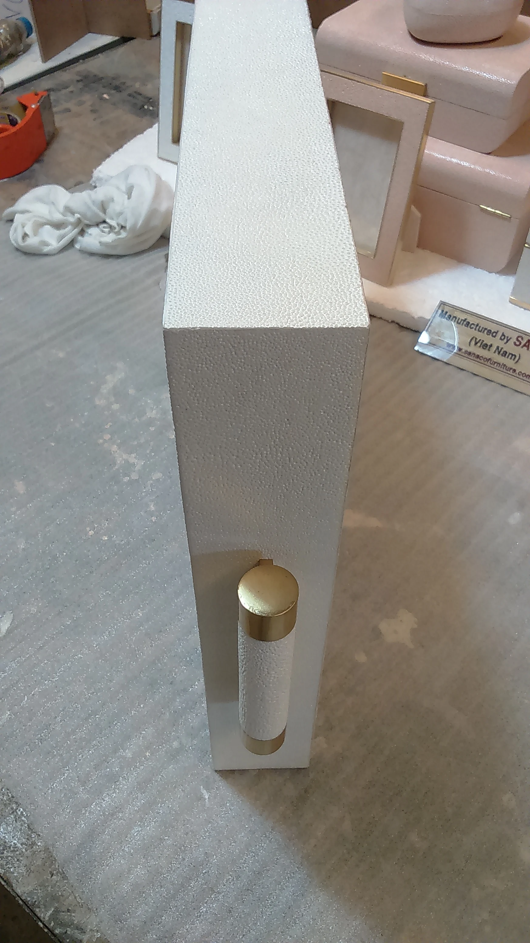 Белый роскошный кофейный сервиз 0 605x0 38x0 065 MDF шагрейский бархатный квадратный чайный поднос с латунной вставкой и ручкой