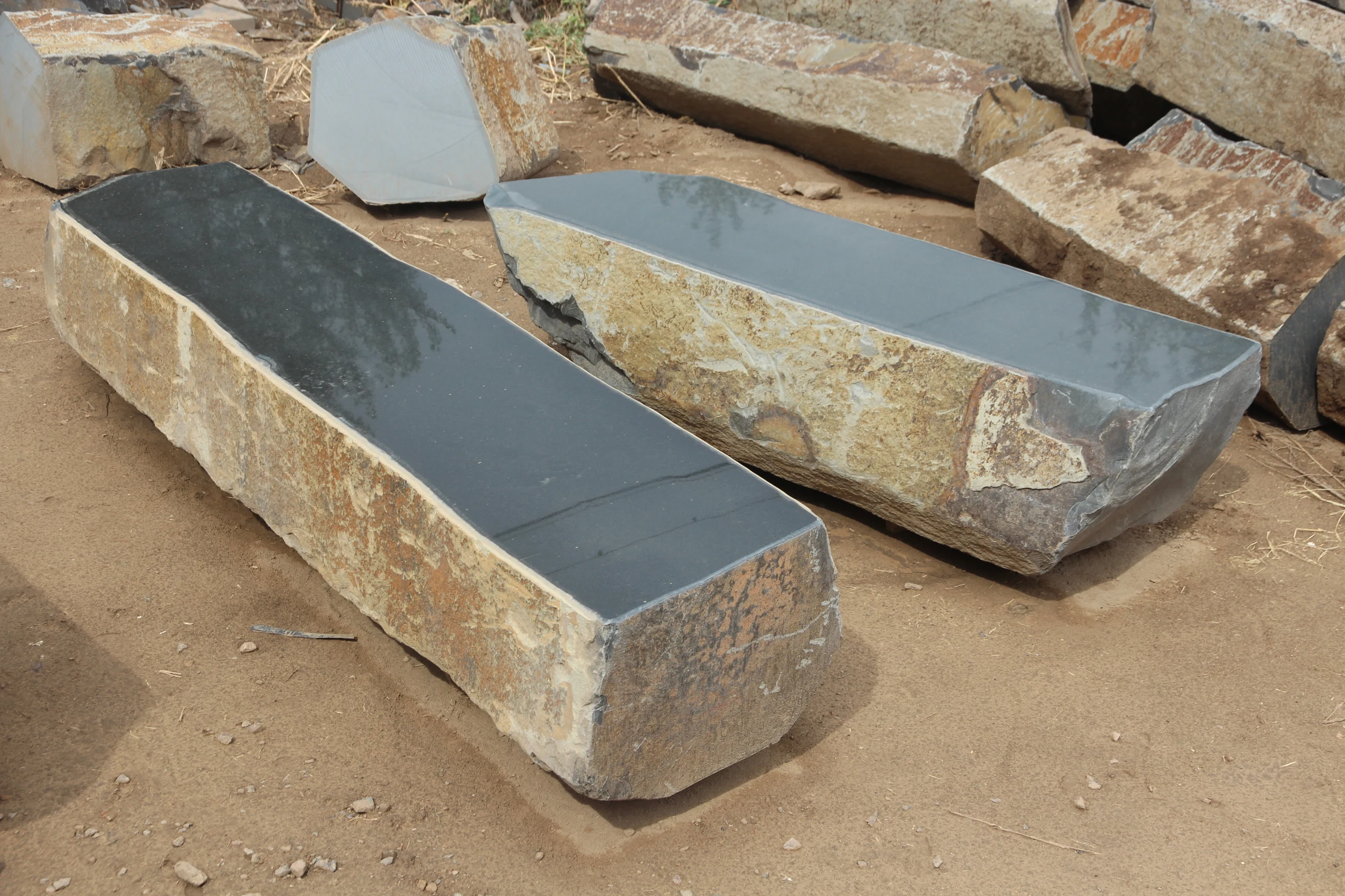 New Design Outdoor Decorative Natural Stone Long Monolithic Black Boulder Polished Basalt Wavy Bench with Back for Garden Patio