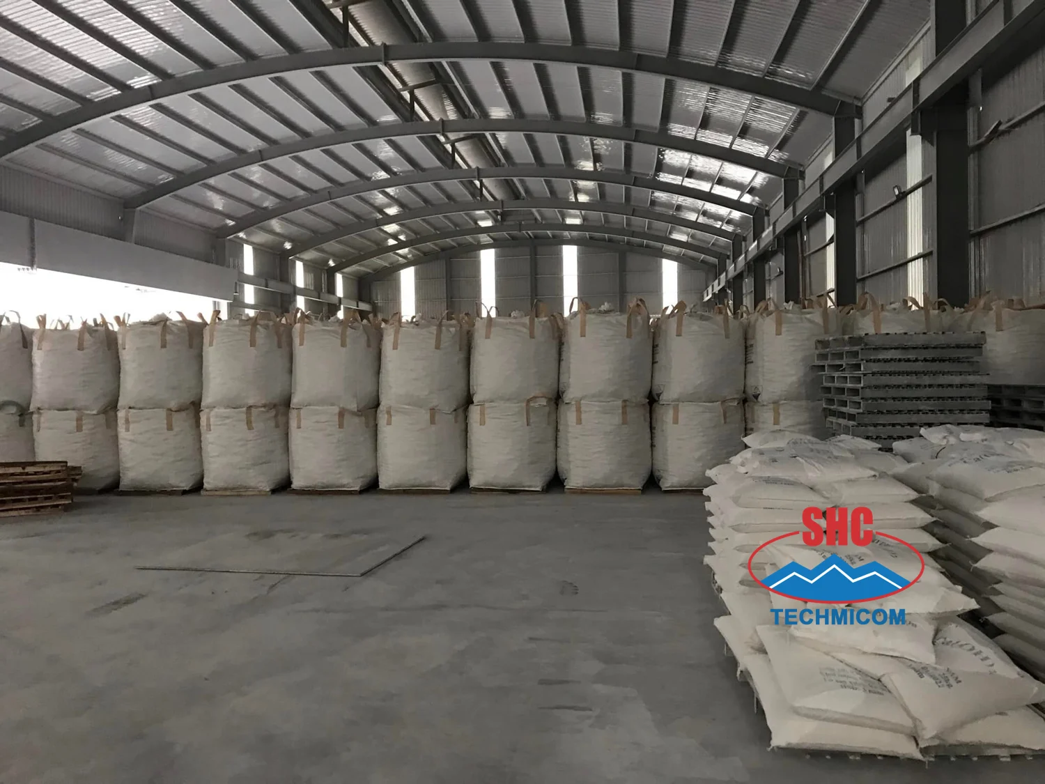 Высокопроизводительная негашеная известь для экспорта низкая цена быстрая продажи быстрый кусок извести