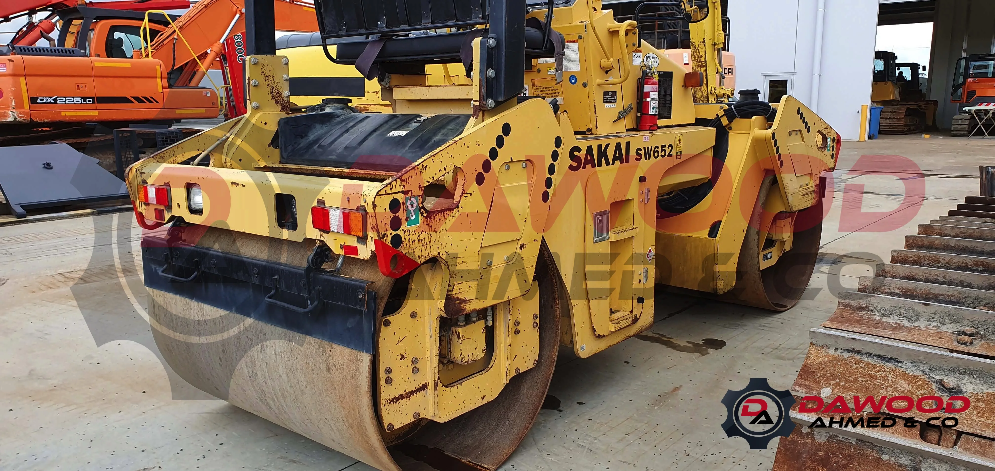 
Used Sakai SW652 Tandem Roller 