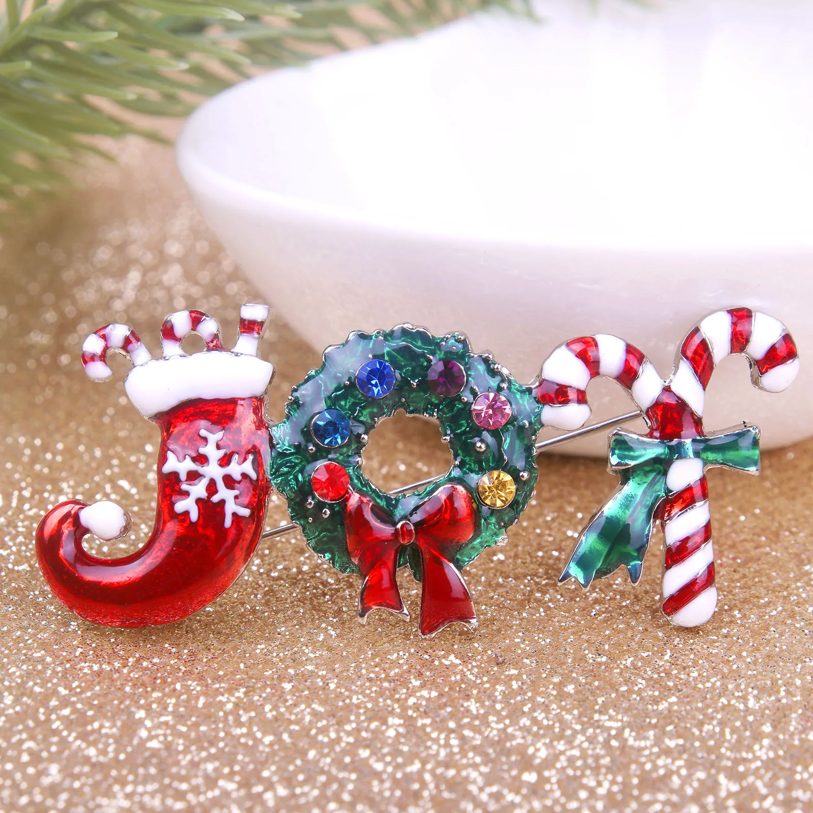 Candy Brooch Pin Christmas Colored Rhinestone Crystal Enamel Christmas Wreath Snowflake Bell Gift Christmas Brooch Pins