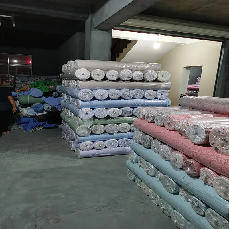 Yarn Dyed Pattern and Combed Yarn Type stock men shirt fabric