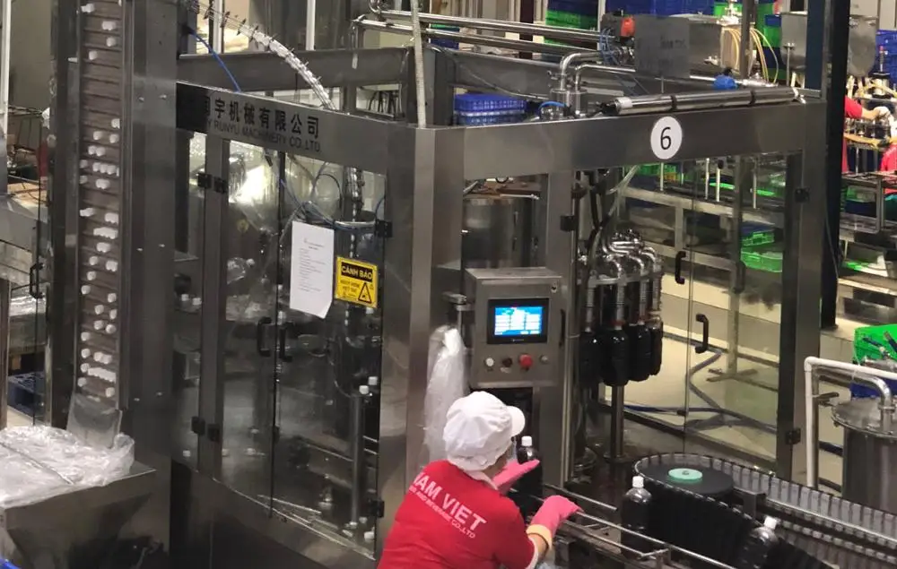 Aloe Vera Water with Pomegranate Flavour 16.9 Fl oz VINUT Brand, Wholesome Hydration, Low-Calorie Beverage for Export