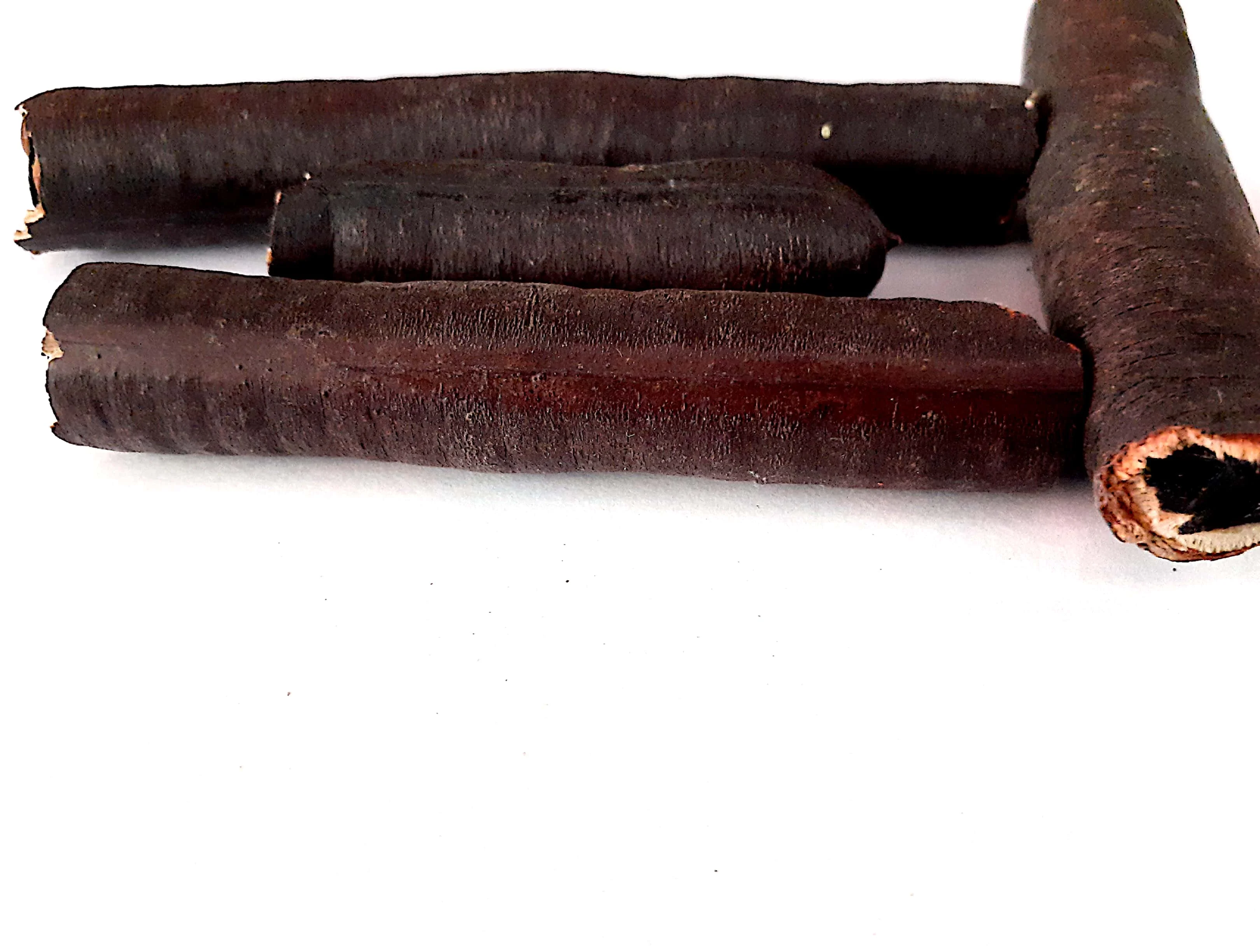 
100% Pure and Natural Cassia fistula/Amaltas 