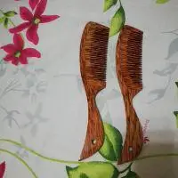 Недорогая деревянная расческа с ручкой из Вьетнама для волос