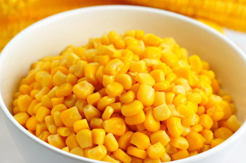 Консервированная сладкая кукуруза в вакуумной упаковке 12 унций Из Таиланда.