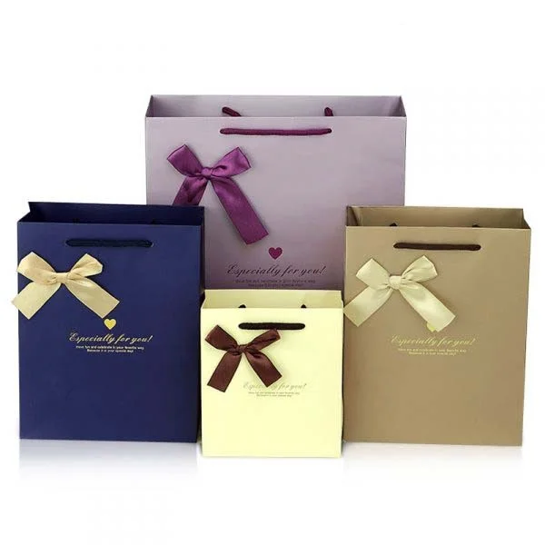 Custom logo Paper box Shopping Bag Gift Bag Boxes with UV Coating Printing Handling