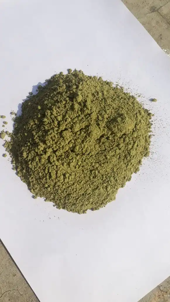 Индивидуальный чистый травяной порошок из листьев нима для роста волос