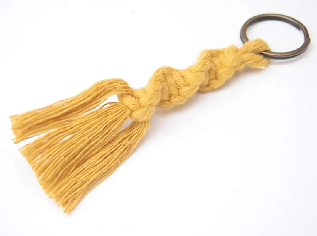 Artlady Colorful Tassel Keychain Macrame Decoration from India for Bag Decoration and Key Chain Collection
