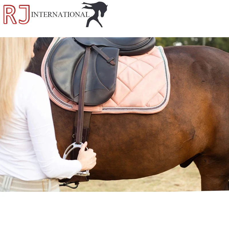 Different Design Custom Made Saddle Pads Anti-Slip Horse Riding Saddle Pads Sets