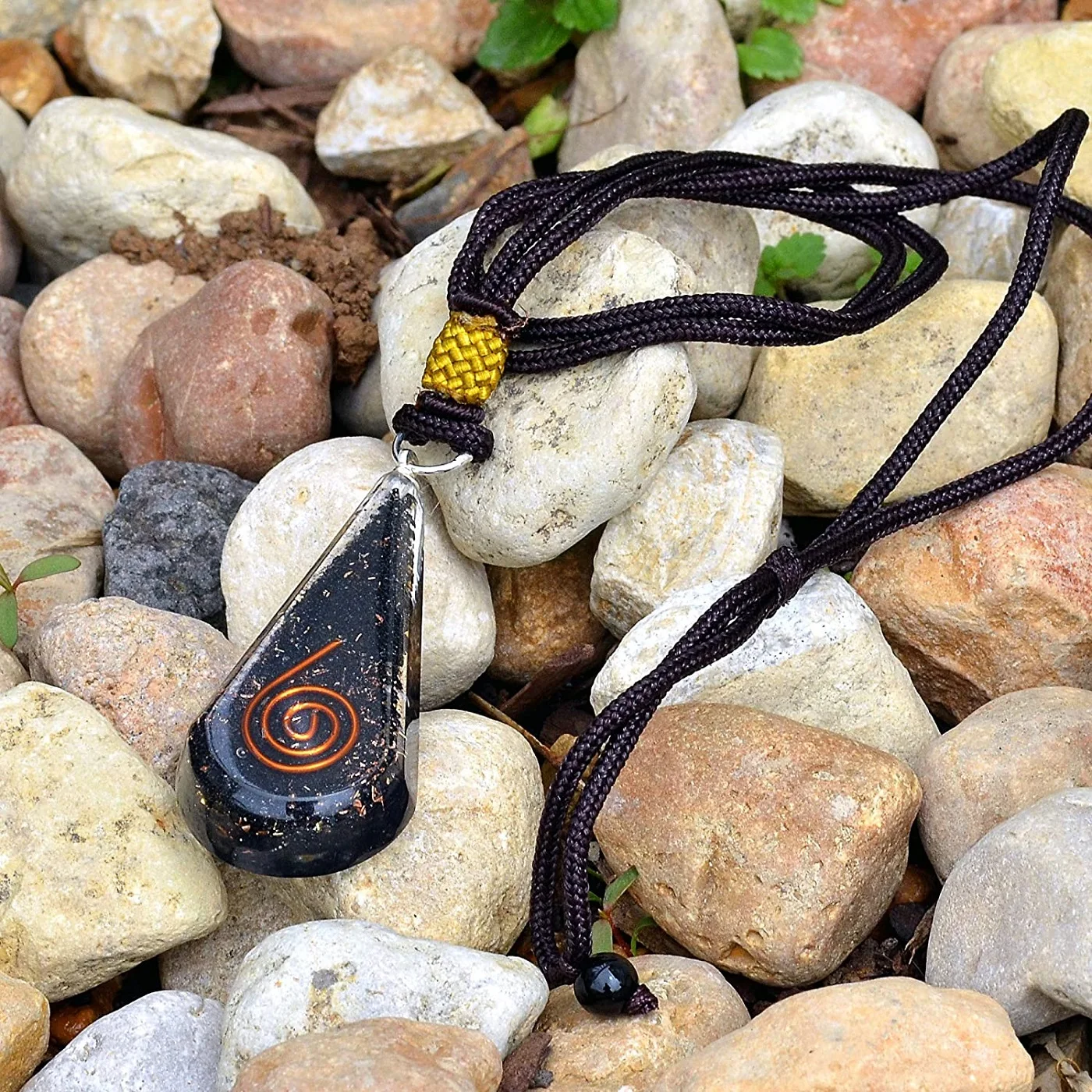 Подвеска-капелька из черного турмалина от Orgone | Подвеска оргонита исцеляющий оргонит