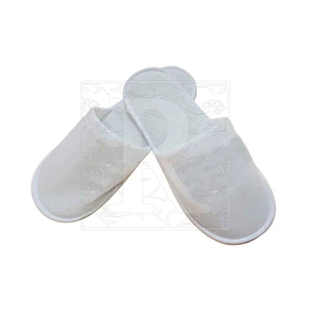 Design Best New Style Thick Bottom Hotel Shoes Slippers Recycling Eva Flip Flop Disposable Plush Hotel Slippers For Guest