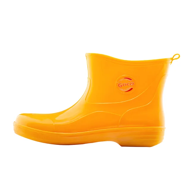 Wholesale OEM PVC Wellington Rubber Rain Boots Comfortable Insole Functional Can Also Make Fashion Statement