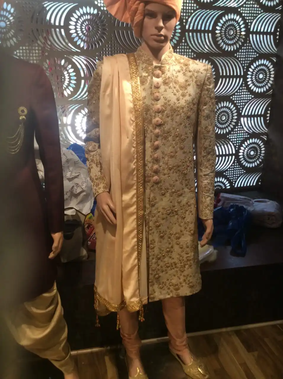 
Heavy groom sherwani suit bollywood fashion embroidery handwork designer wedding kurta churidar dupatta pant for men wholesale 
