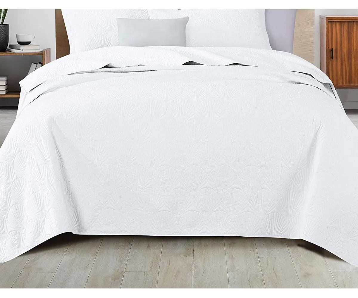Luxury Wedding  washed cotton quilts solid embroidered quilted bed cover sheets
