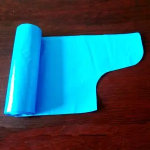 HDPE TRASH BAGS ON ROLL CORELESS Multicolor Tearproof waterproof Garbage Bags On Roll Vietnam Supplier Trash Bags
