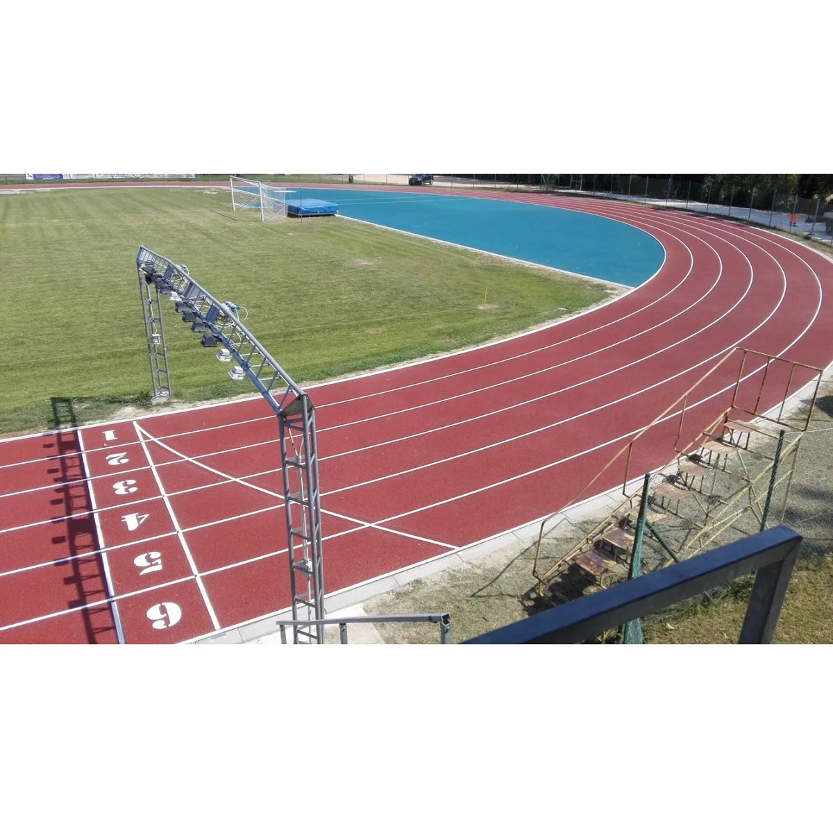  Гранулы для резинового пола EPDM с безопасным цветом строительства