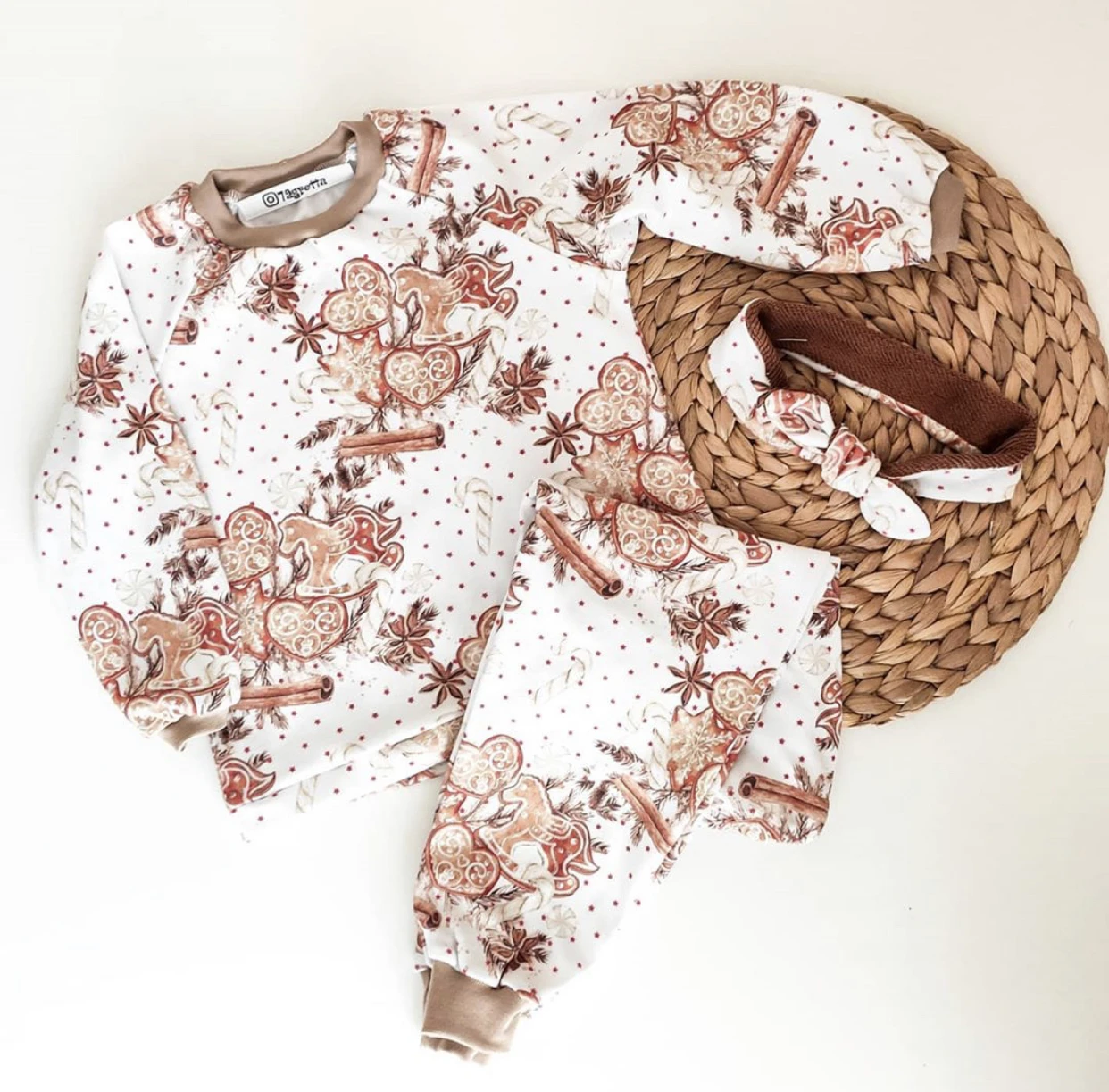 High Quality Natural Cotton Jersey Knitted Fabrics Interlock Custom OEM Design Digital Printing Service