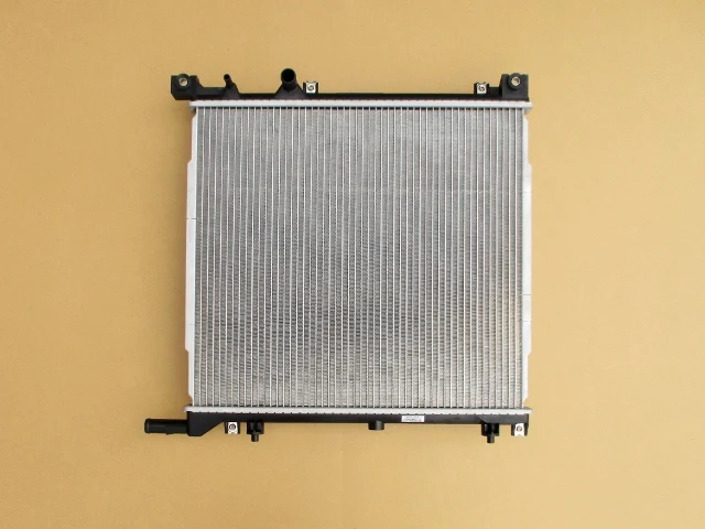 Guwo China factory Hot products Aluminium Auto Radiator with competitive prices for Nissan 21410-5wz0b