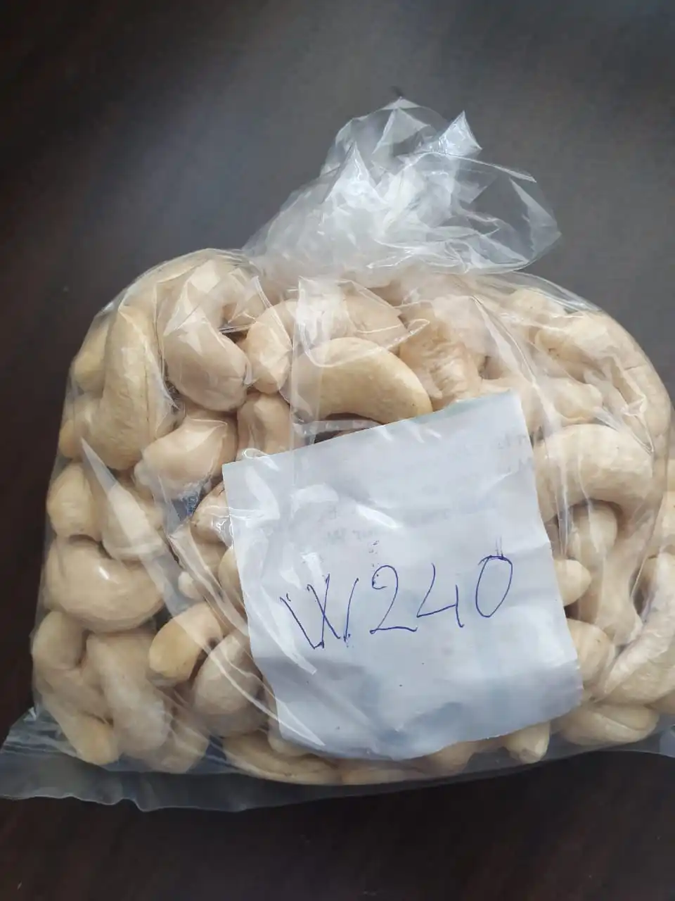 Quality Cashews Nut Supplier Offers Raw Cashew Nuts In Shell