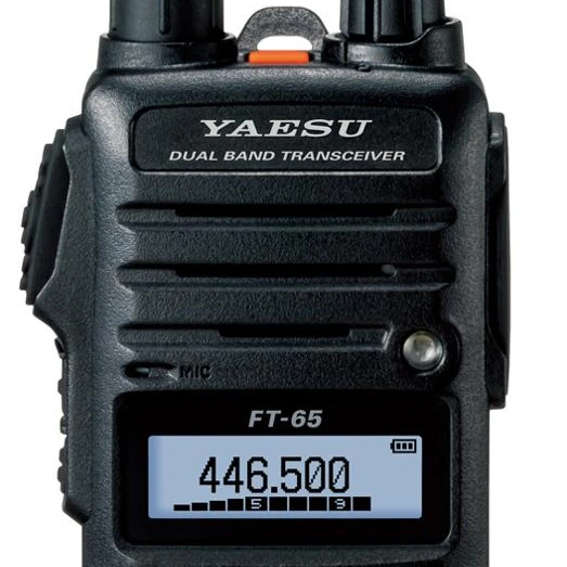 Yaesu FT-65R - VHF/UHF 2 м/70 см двухдиапазонный FM трансивер