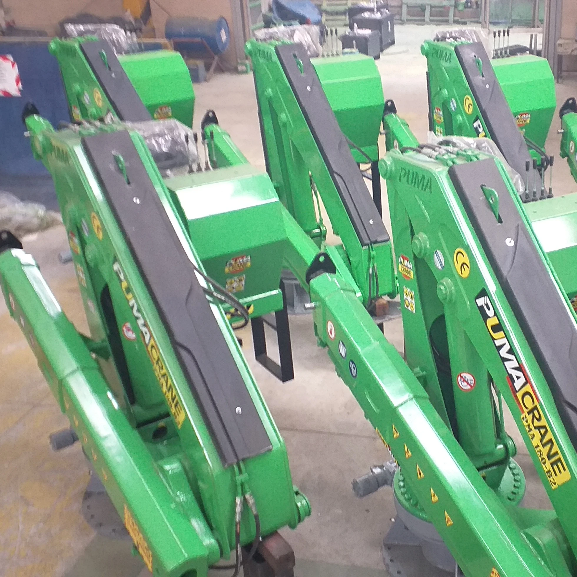 High Quality Knuckle Boom Marine Deck Cranes New Condition with Essential Pump and Gearbox for Lifting