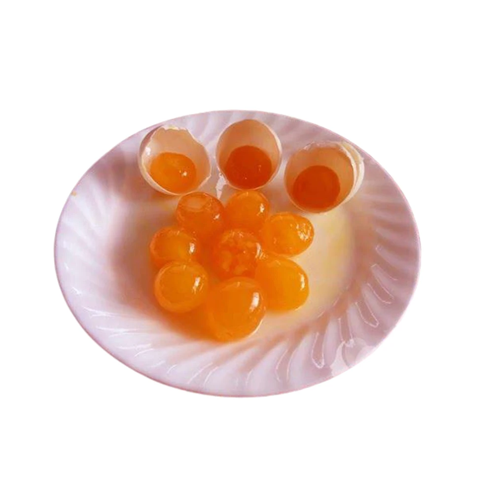 Manufacturer Good Price Hot Instant Food Salted Duck Egg Yolk from Vietnam