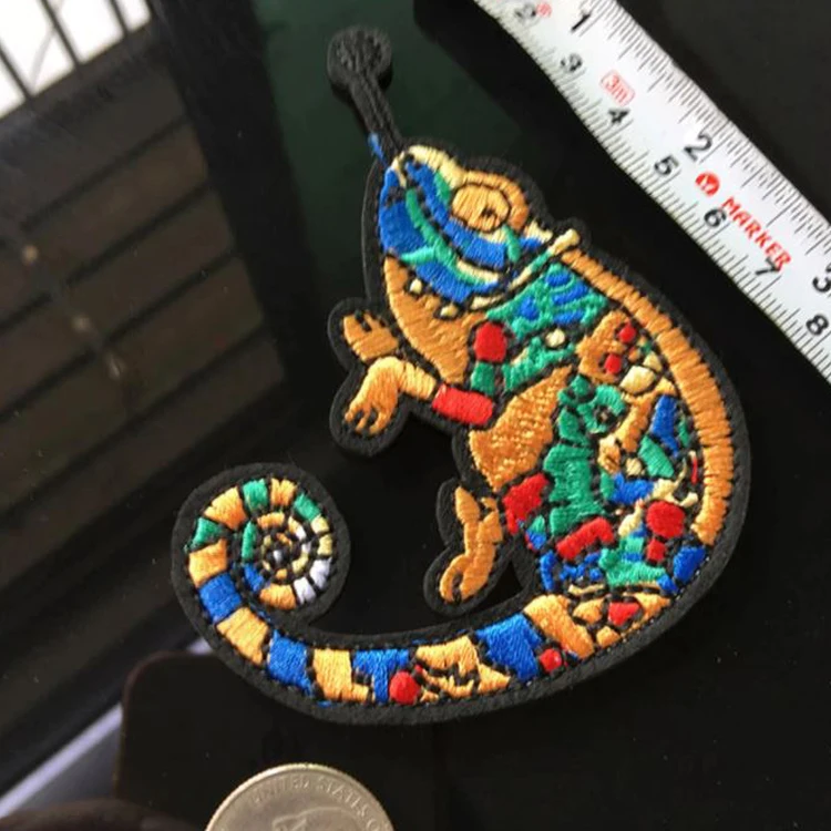 Colorful lizard Embroidery Patch For Clothing Iron On Patches Applique Embroidered badge