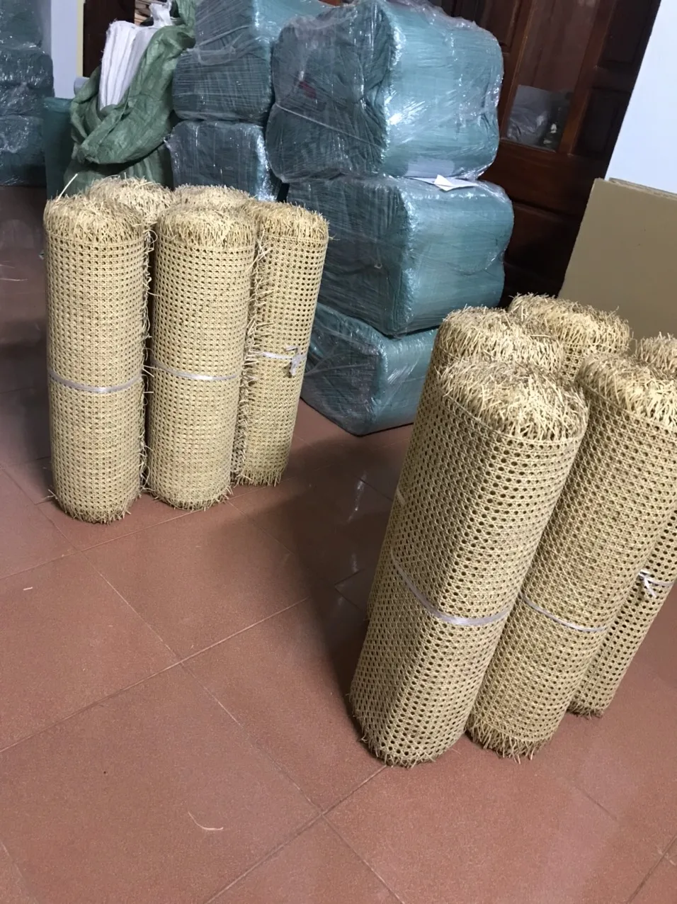 Top quality Natural rattan cane webbing made peel sheet rattan webbing roll