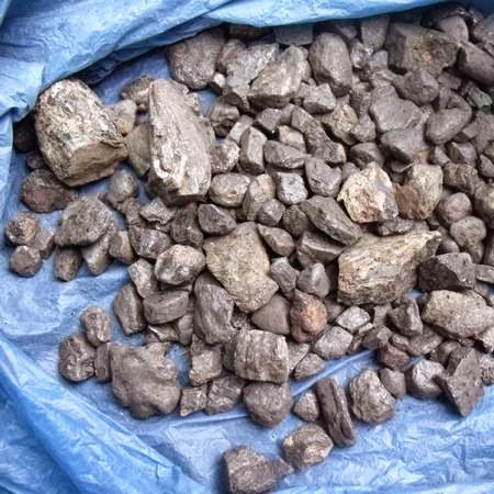 Колтан-коломбит танталитовый колтан-танталитовая руда Ta205, концентрат танталитовой руды лумба