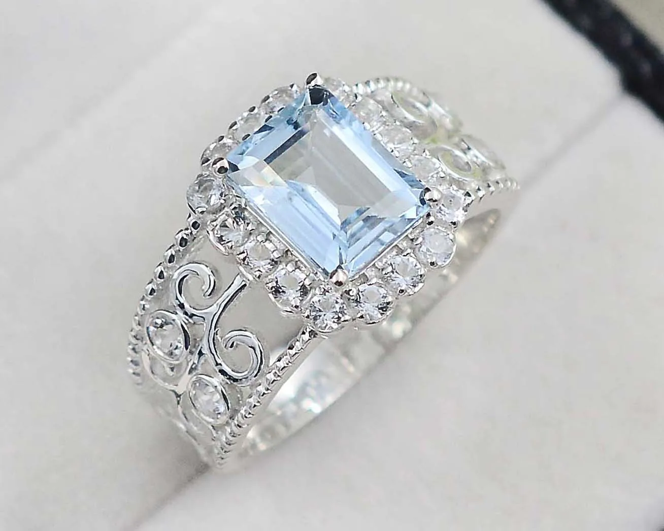 Natural Blue Topaz 9x7 MM Octagon Shape Gemstone 925 Stirling Silver For Women Ring Wedding Jewelry Manufacturer  From India